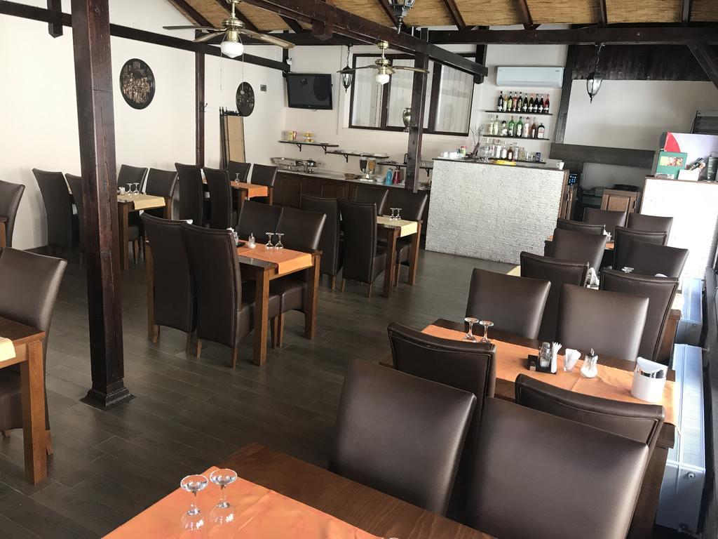 卡迪纳尔酒店 萨图马雷 外观 照片